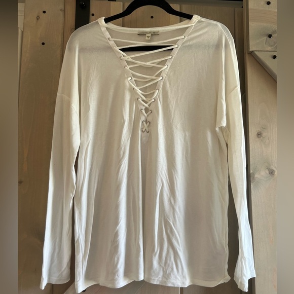 LIKE NEW Express One Eleven Laced Neck Tee - Picture 1 of 4